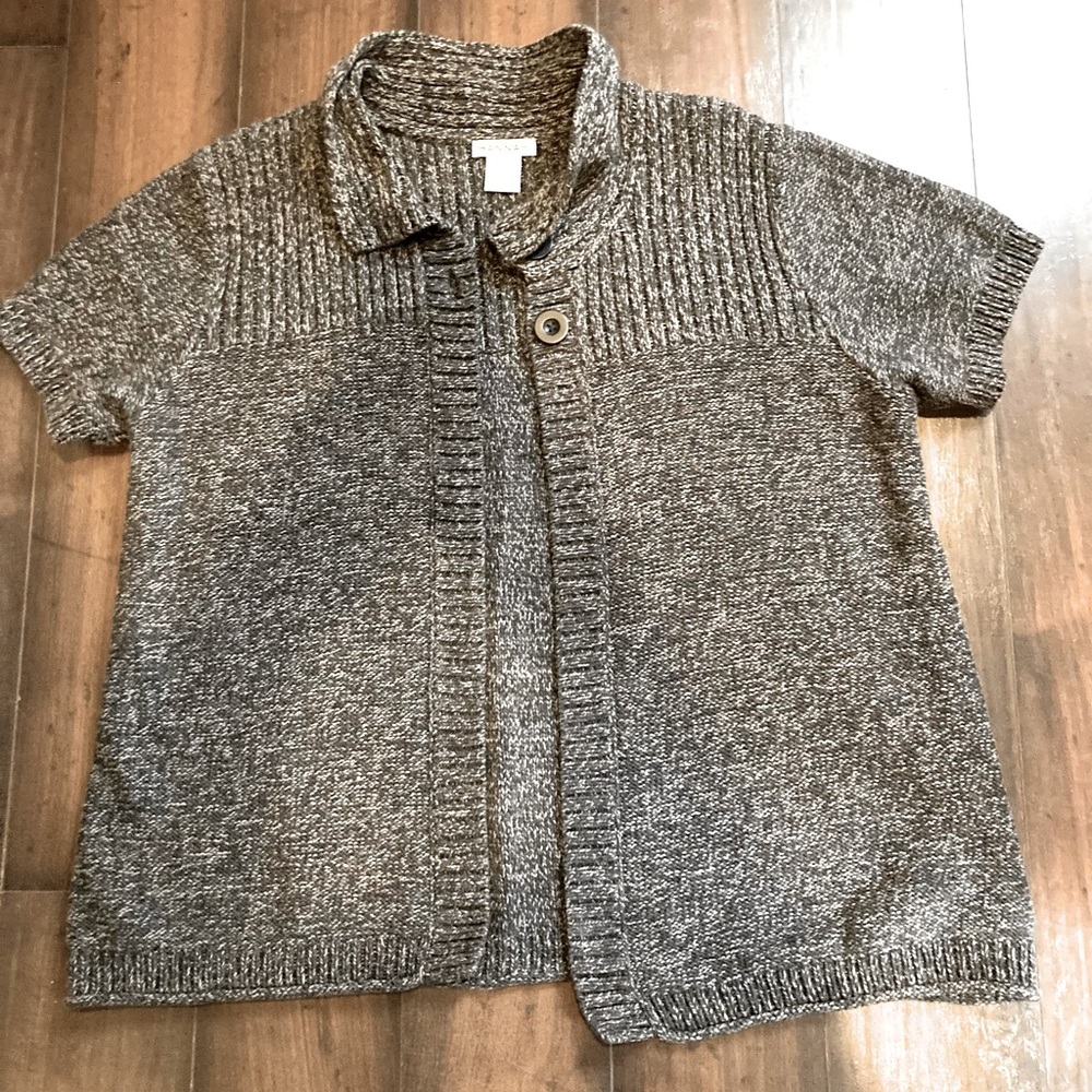 XL gray short sleeved sweater